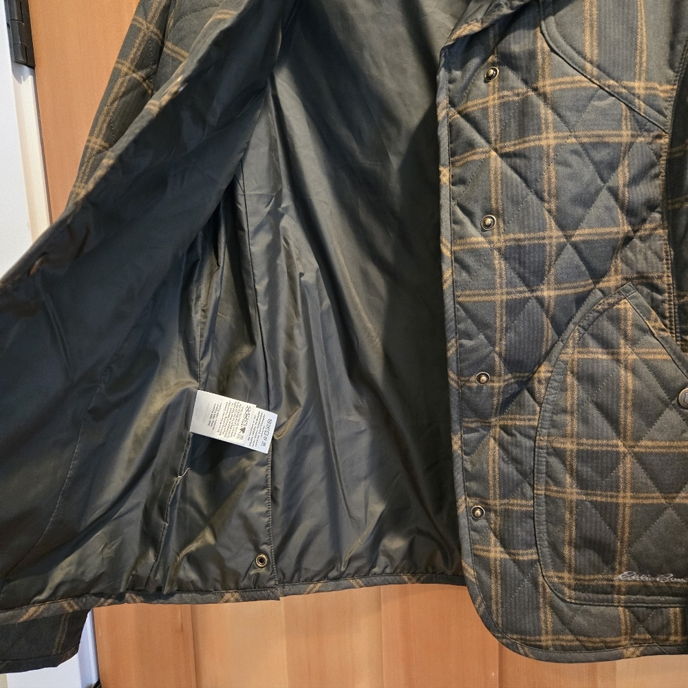 Eddie Bauer Sport Shop Plaid Quilted Jacket. Ladies Size S - Picture 6 of 10